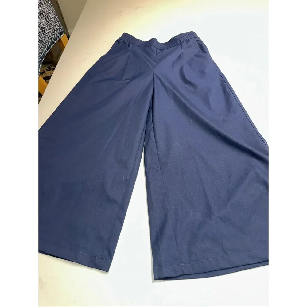 The North‎ Face Women’s Wide Leg Summit Pants Gaucho- Size 8 Navy Blue MSRP $119